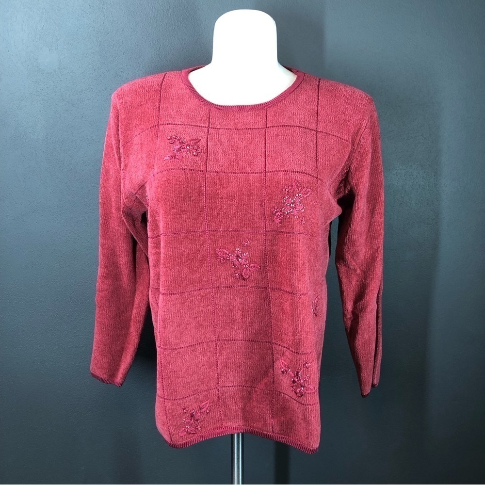 Jenny Dark Pink Embellished Floral Pullover Sweater